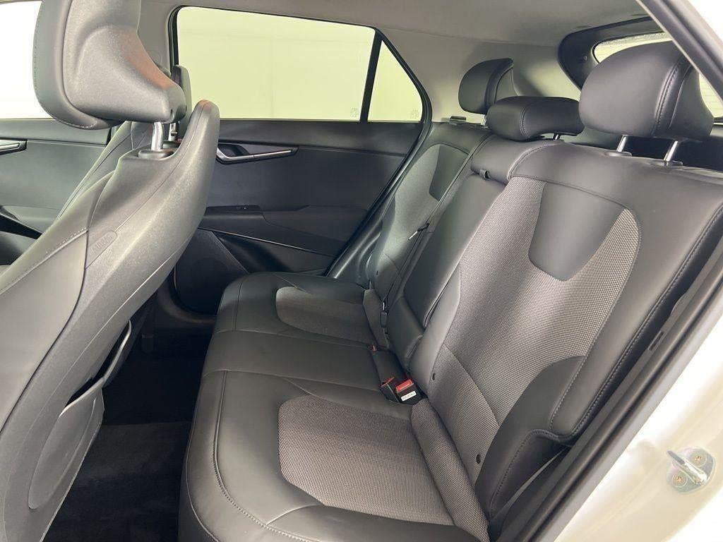 2023 Kia Niro EX