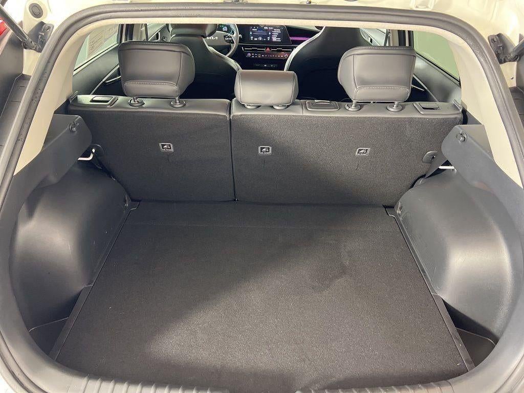 2023 Kia Niro EX