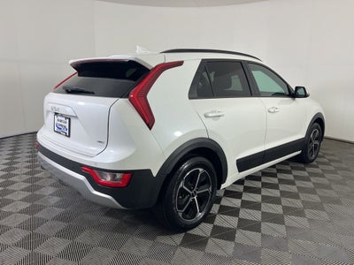 2023 Kia Niro EX