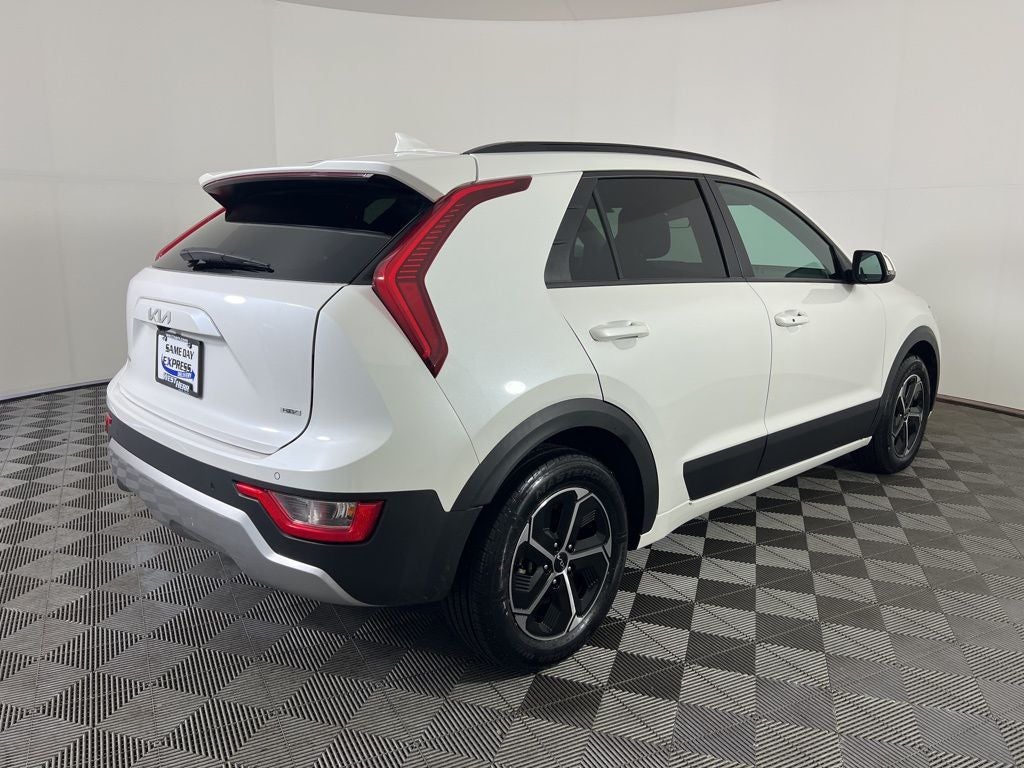 2023 Kia Niro EX