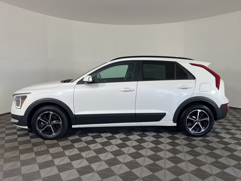 2023 Kia Niro EX