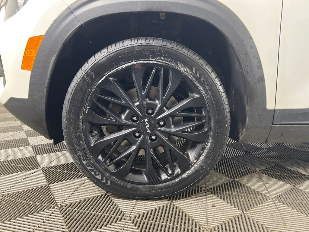 2022 Kia Seltos Nightfall