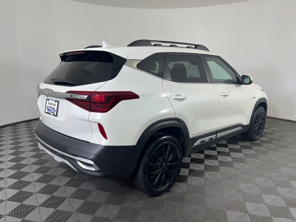 2022 Kia Seltos Nightfall