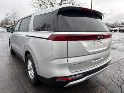 2022 Kia Carnival LX