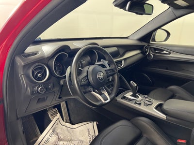 2022 Alfa Romeo Stelvio Veloce