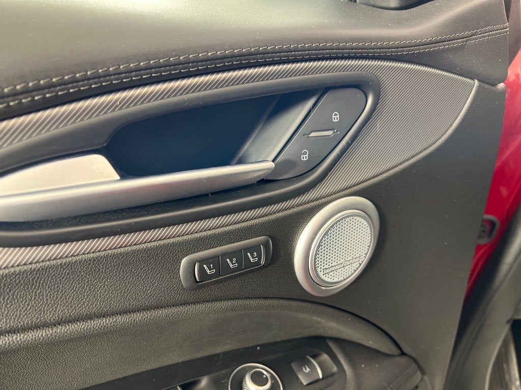 2022 Alfa Romeo Stelvio Veloce