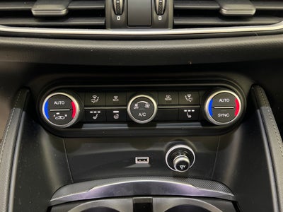 2022 Alfa Romeo Stelvio Veloce