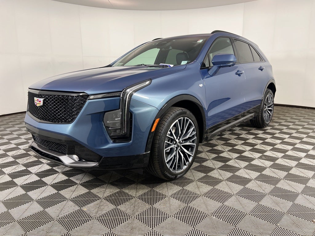 2025 Cadillac XT4 Sport