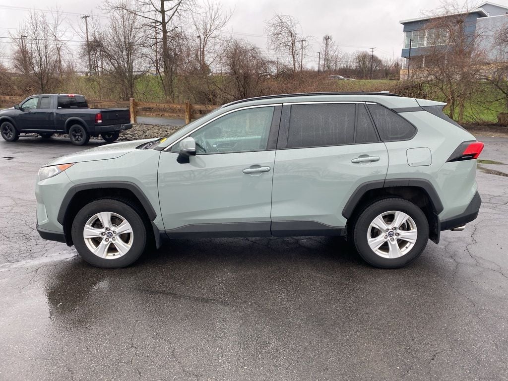 2020 Toyota RAV4 XLE
