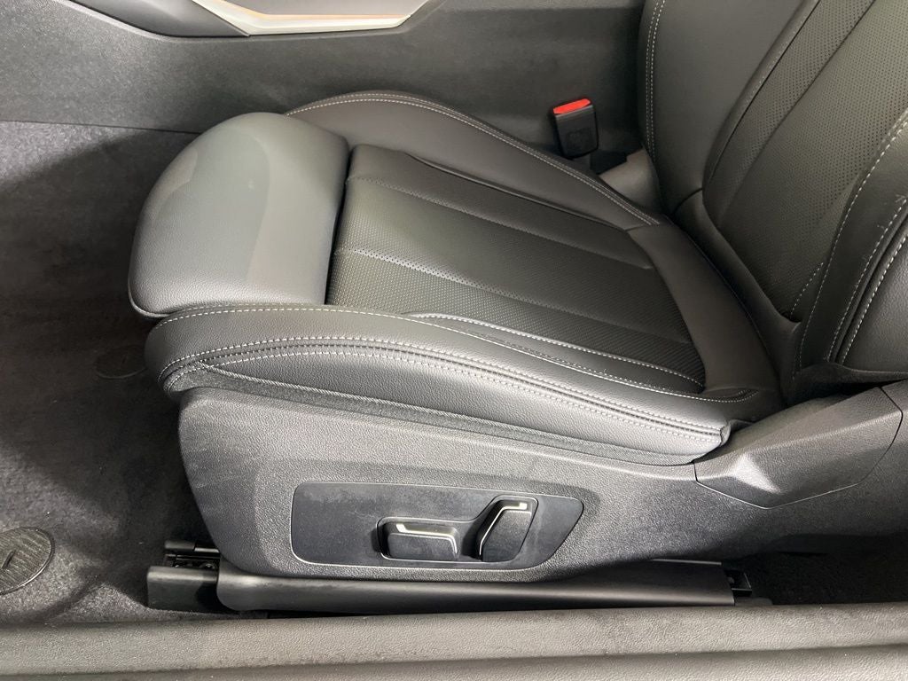 2025 BMW 2 Series 230i xDrive