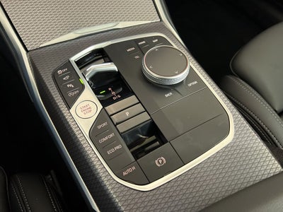 2025 BMW 3 Series 330i xDrive