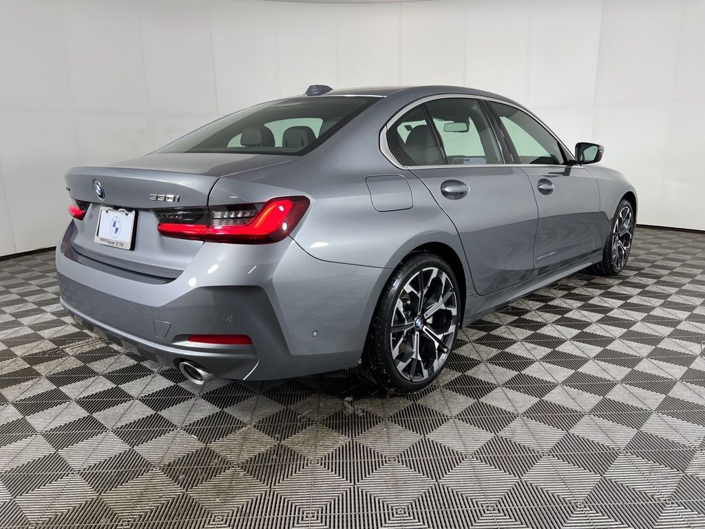 2025 BMW 3 Series 330i xDrive