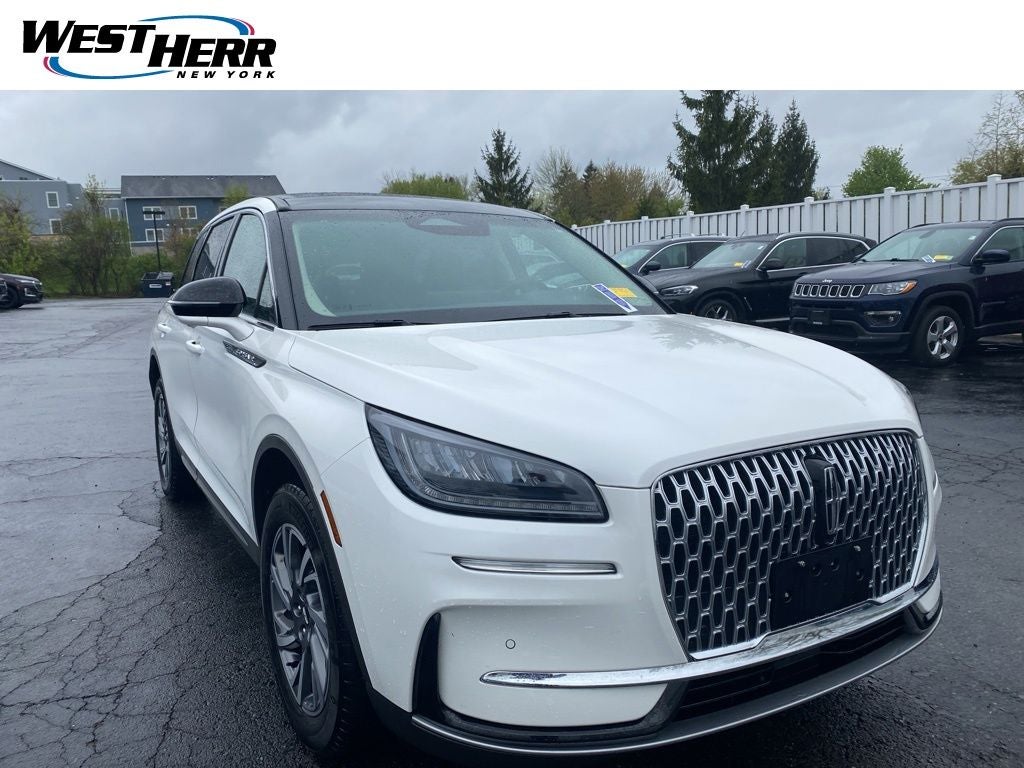 2023 Lincoln Corsair Standard
