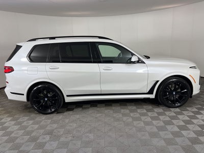 2024 BMW X7 xDrive40i