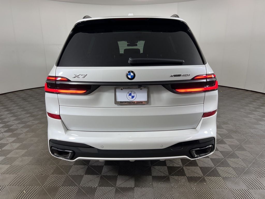 2024 BMW X7 xDrive40i