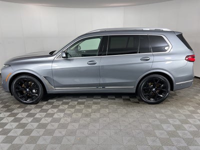2024 BMW X7 xDrive40i