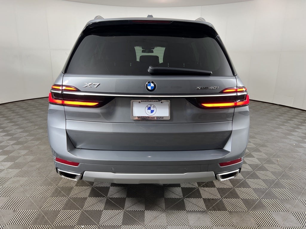 2024 BMW X7 xDrive40i