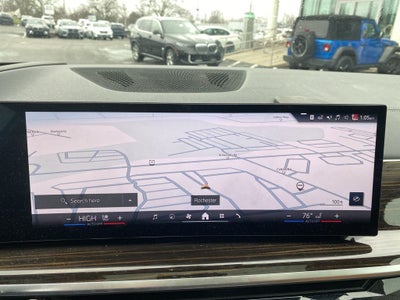 2025 BMW X7 xDrive40i