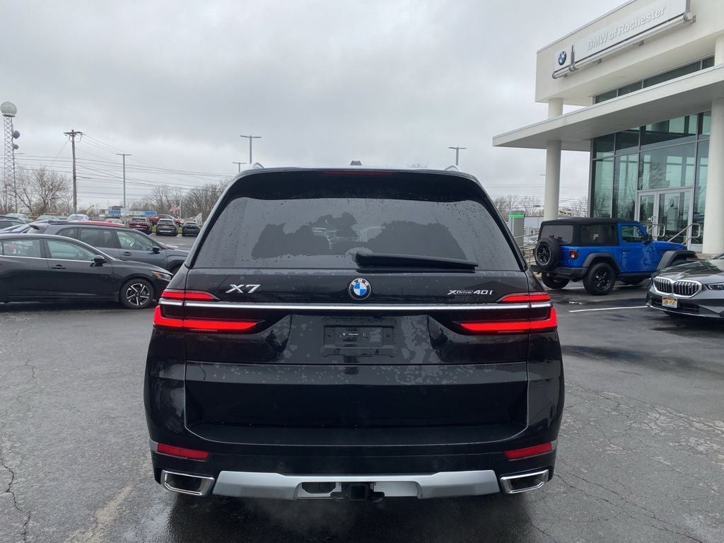 2025 BMW X7 xDrive40i