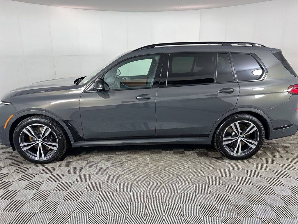 2026 BMW X7 M60i