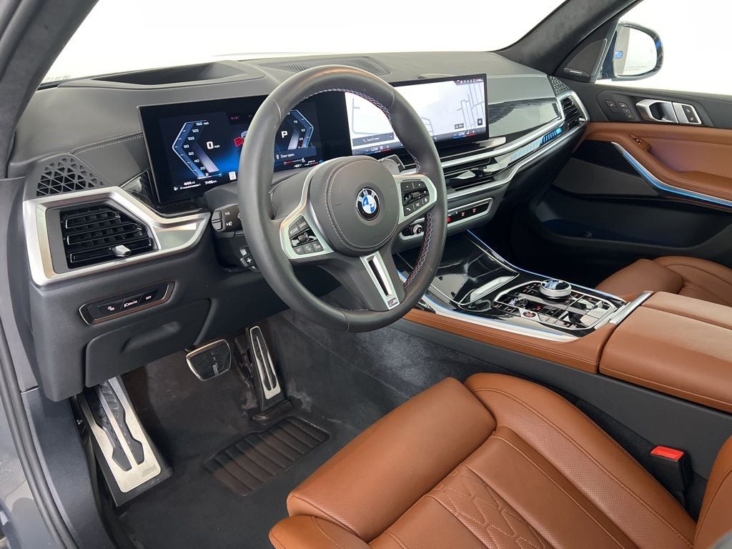 2026 BMW X7 M60i