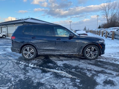 2022 BMW X7 xDrive40i
