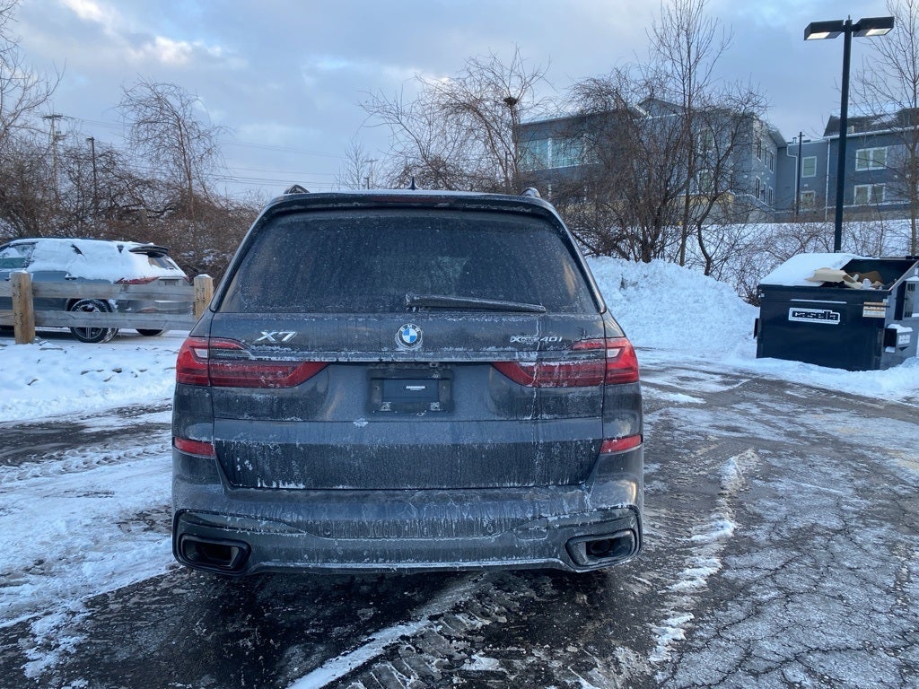 2022 BMW X7 xDrive40i