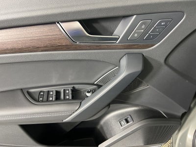 2023 Audi Q5 45 S line Prestige quattro