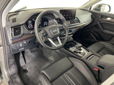 2023 Audi Q5 45 S line Prestige quattro