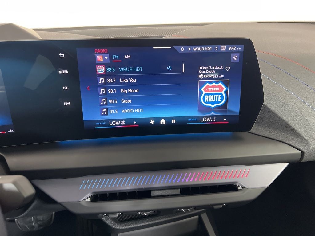 2025 BMW 2 Series M235i xDrive