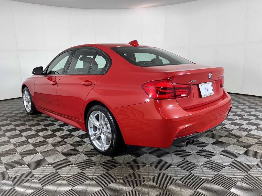 2017 BMW 3 Series 330i xDrive