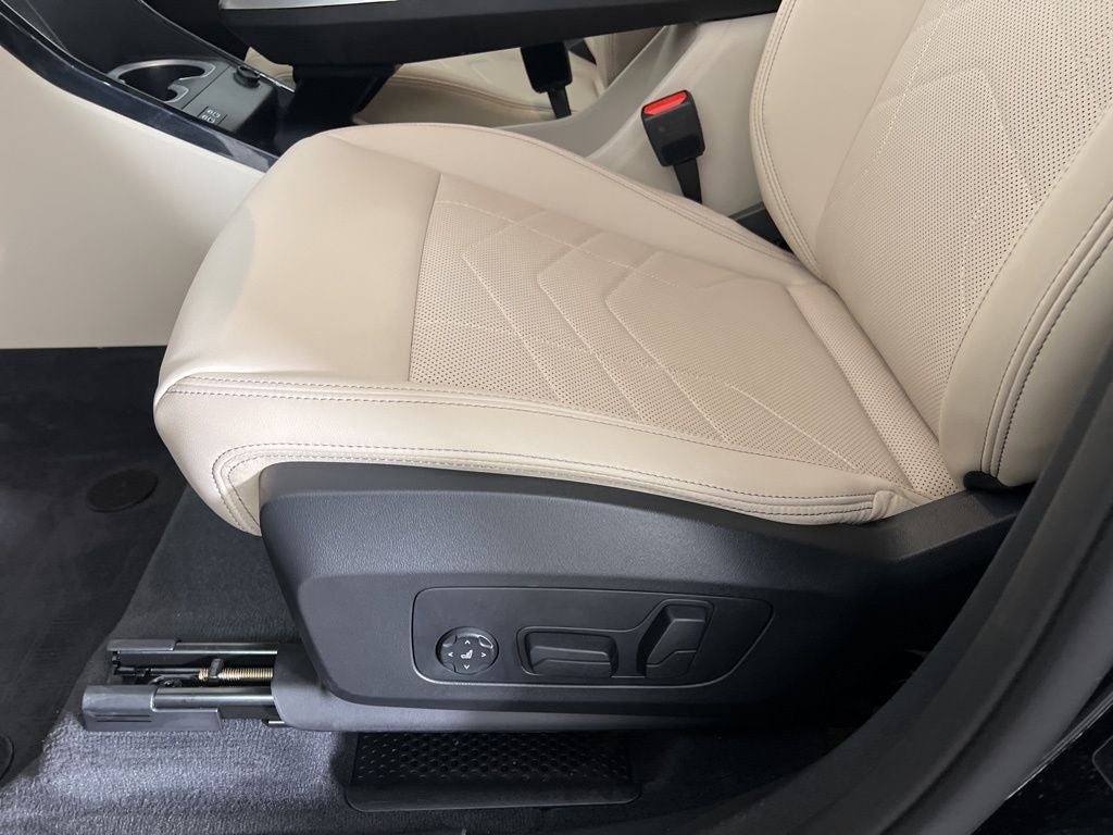 2025 BMW X1 xDrive28i xLine