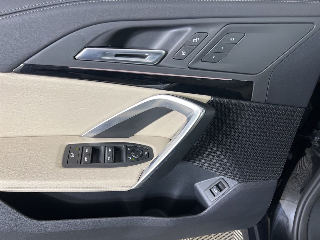 2025 BMW X1 xDrive28i xLine