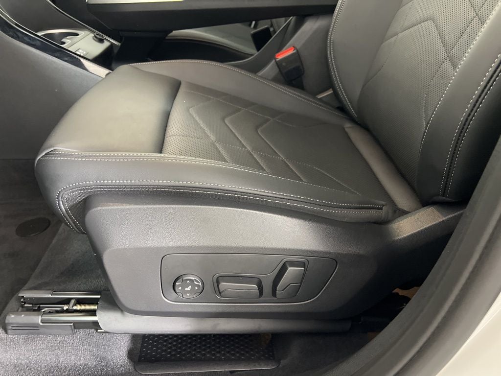 2025 BMW X1 xDrive28i xLine