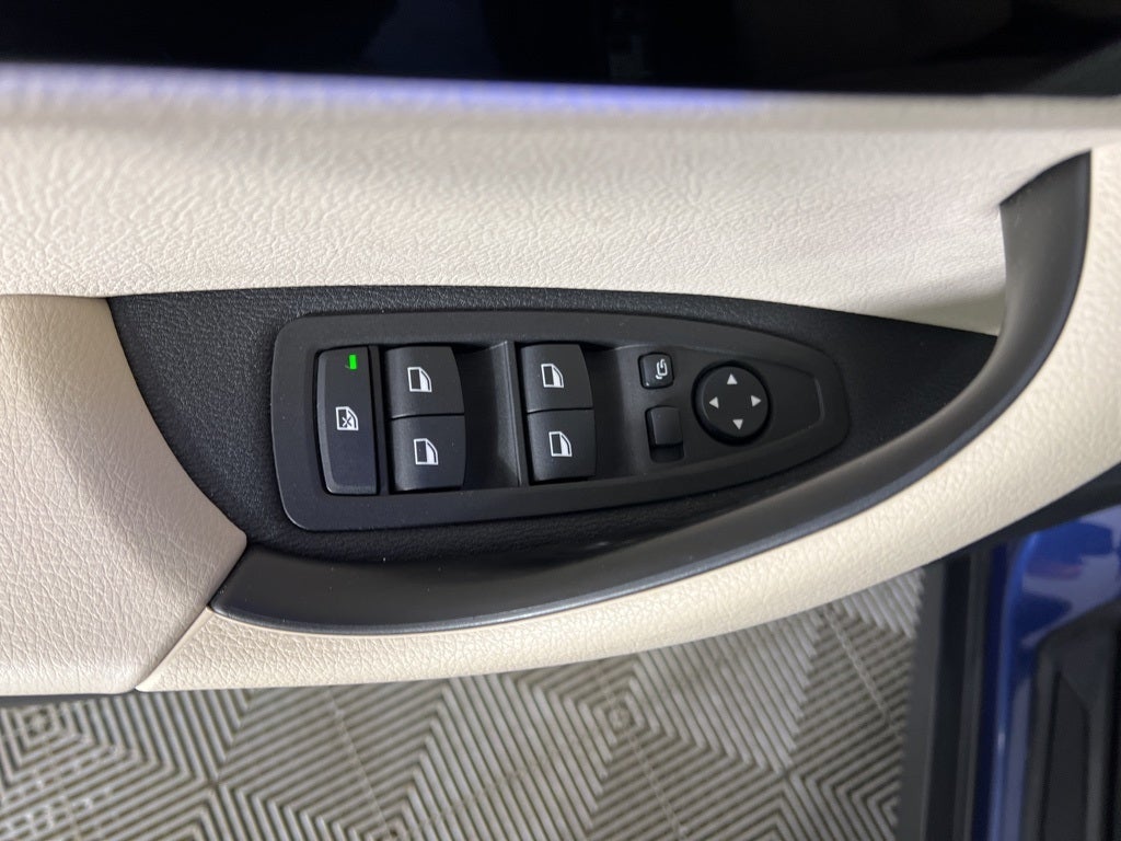 2021 BMW X2 xDrive28i