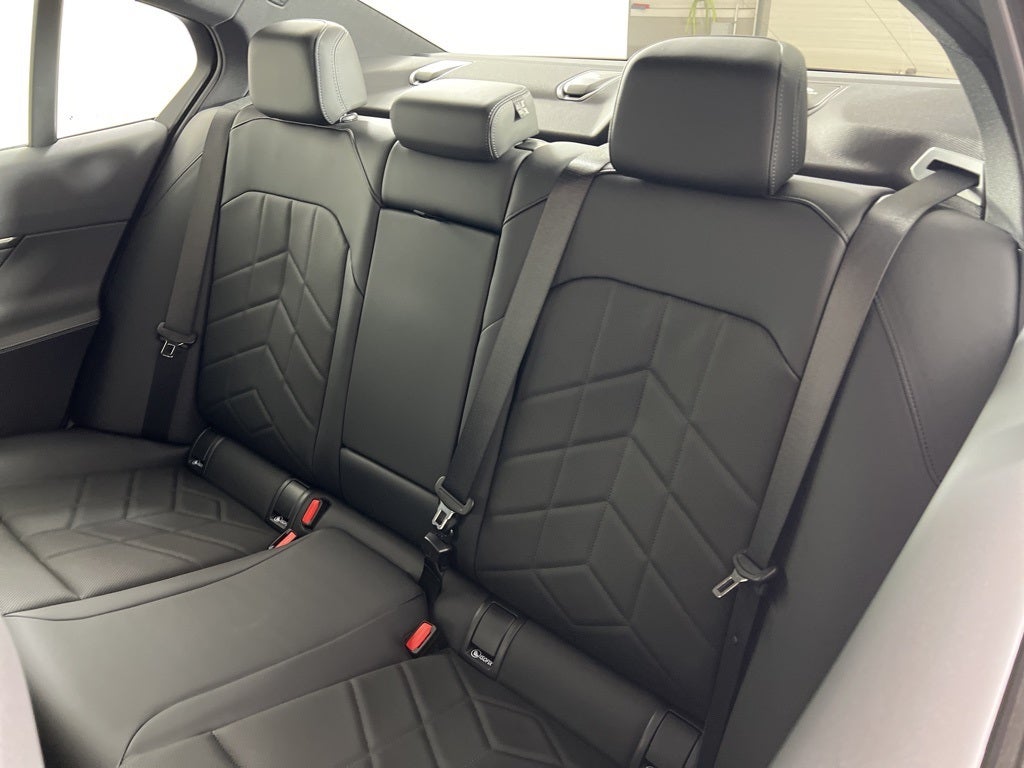 2026 BMW i5 xDrive40