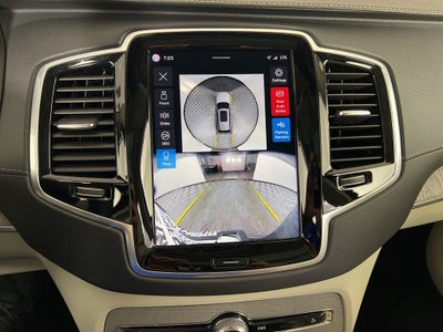 2025 Volvo XC90 B6 Ultra