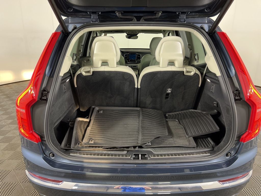 2025 Volvo XC90 B6 Ultra