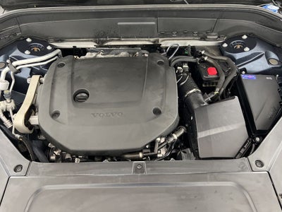 2025 Volvo XC90 B6 Ultra