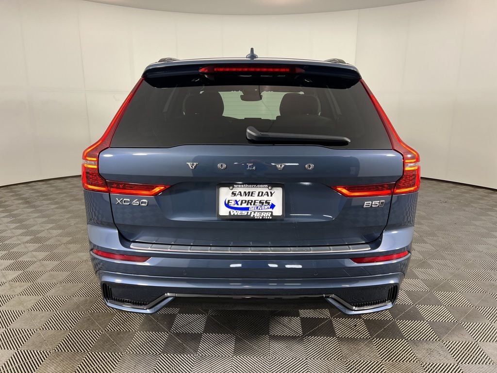 2026 Volvo XC60 B5 Plus