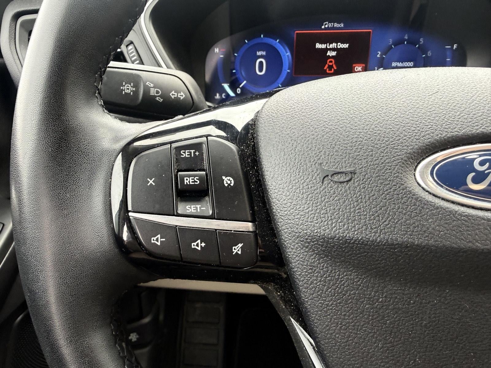2021 Ford Escape SEL