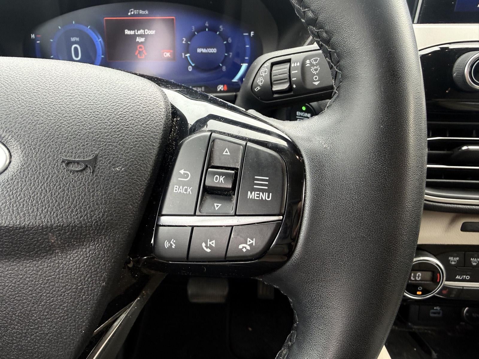 2021 Ford Escape SEL