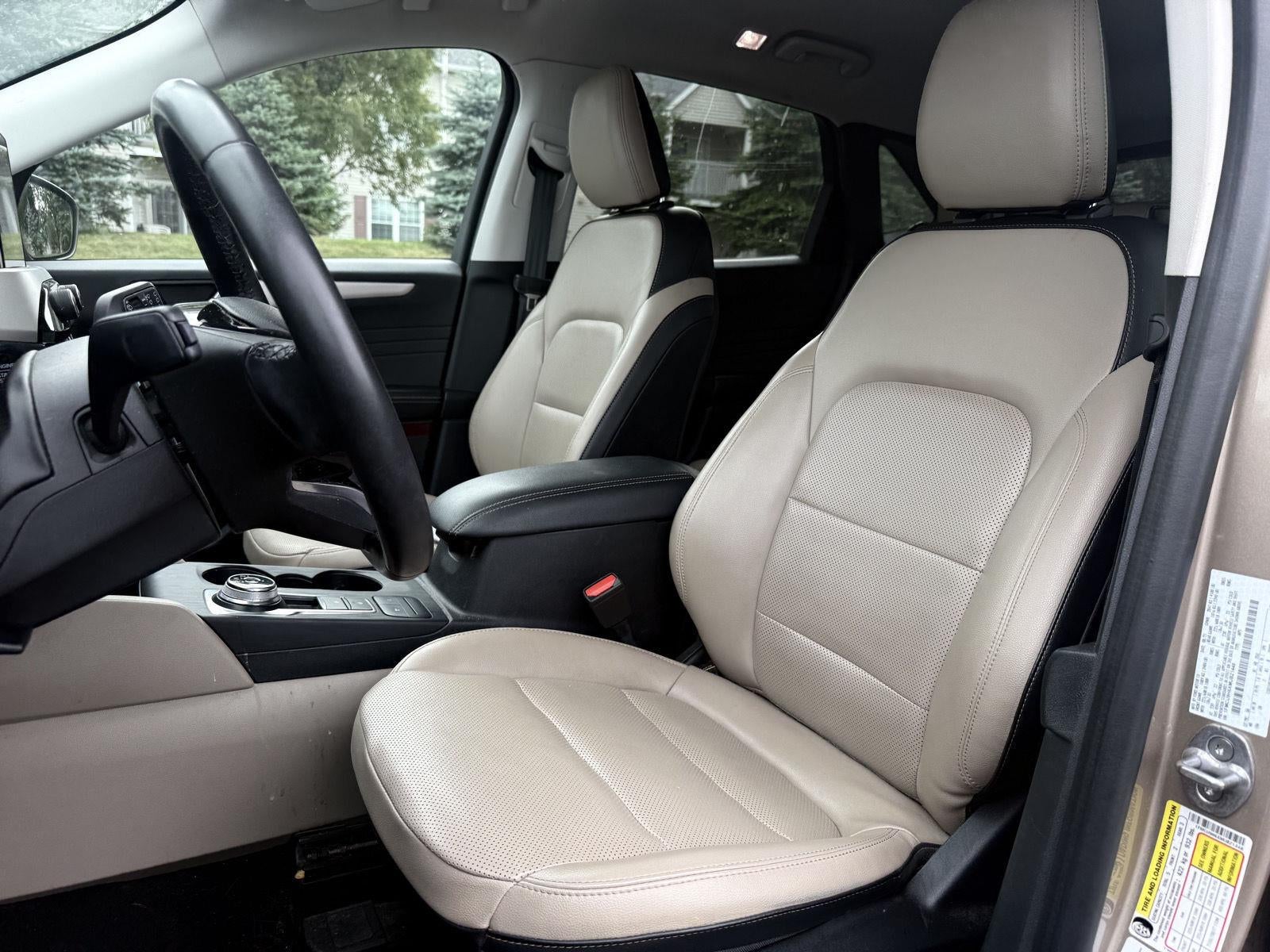 2021 Ford Escape SEL