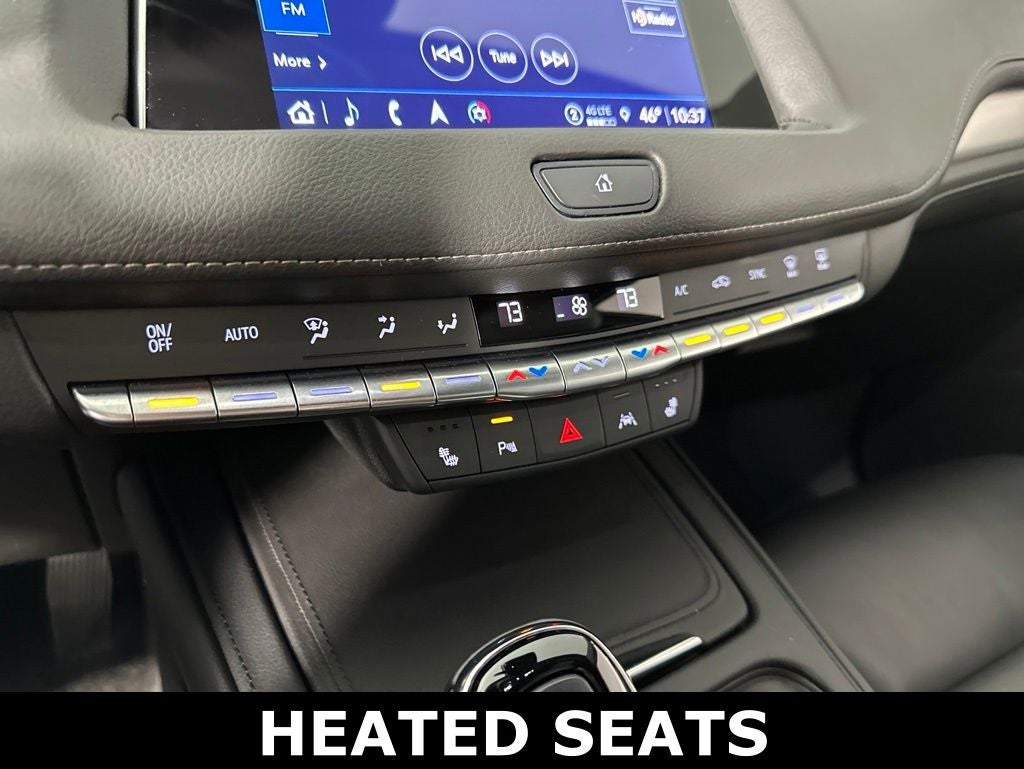 2023 Cadillac XT4 Premium Luxury