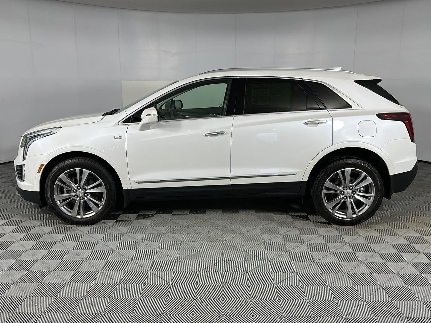2024 Cadillac XT5 AWD Premium Luxury