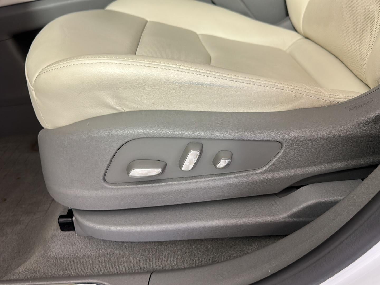 2024 Cadillac XT5 AWD Premium Luxury