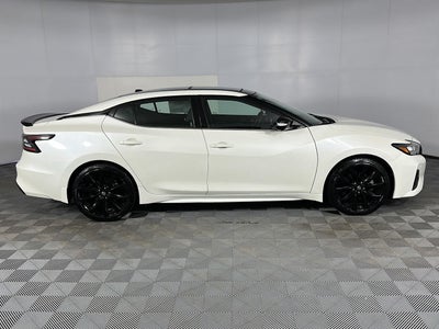 2023 Nissan Maxima SR