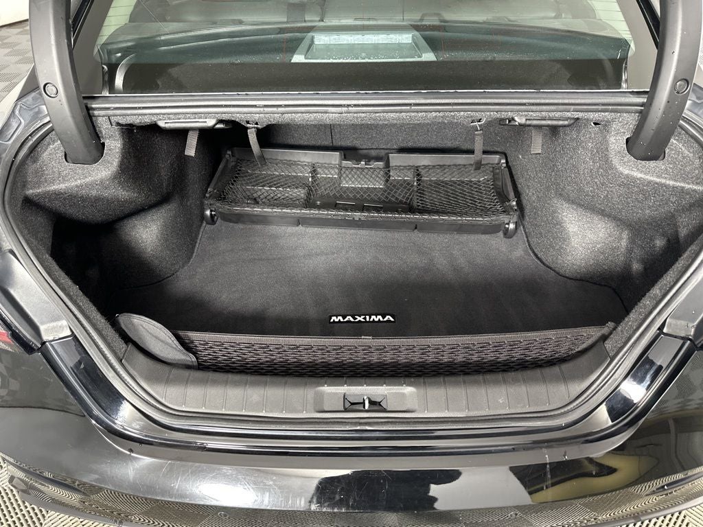 2023 Nissan Maxima Platinum