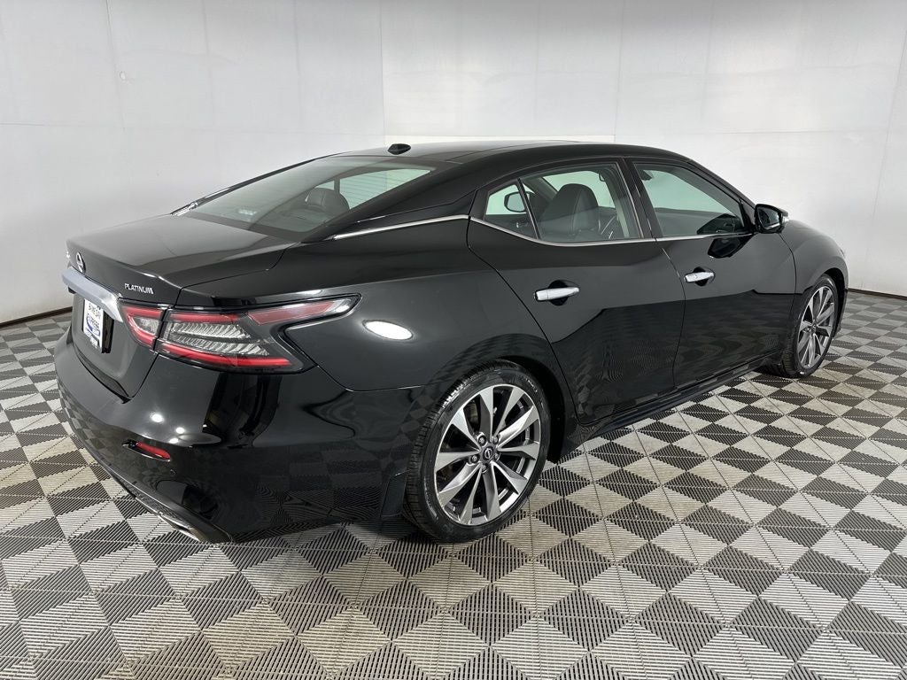 2023 Nissan Maxima Platinum