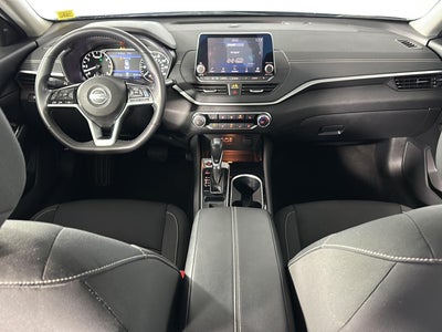 2022 Nissan Altima 2.5 SV